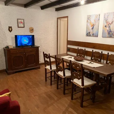 Snow Peak Apartment Ponte Di Legno Exterior photo