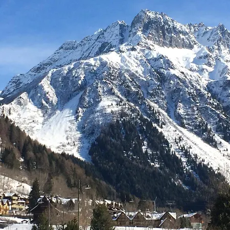 Snow Peak Apartment Ponte Di Legno Exterior photo
